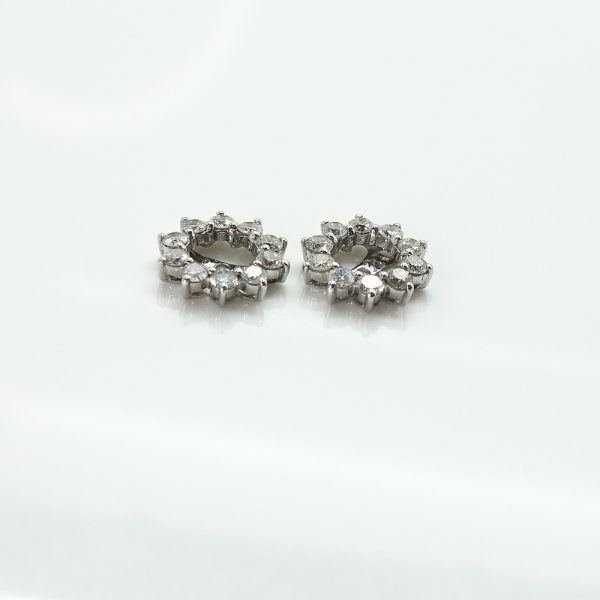 Aretes studs Oro blanco