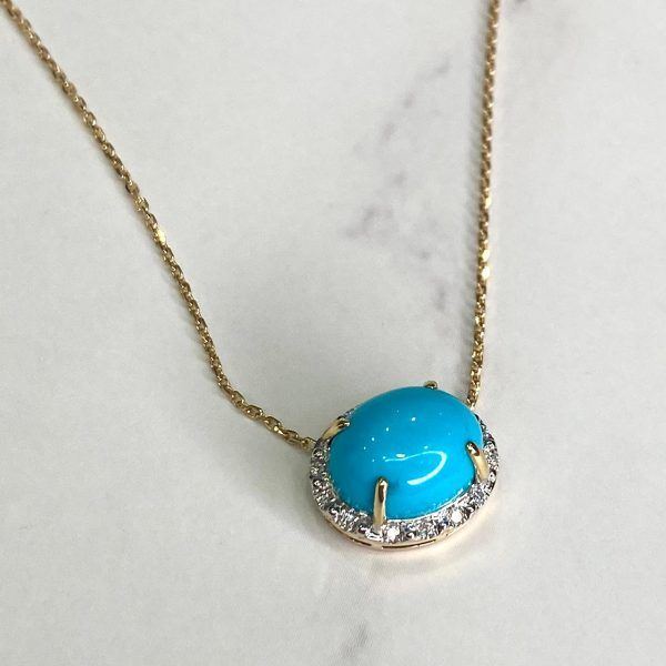 Cadena con dije de turquesa