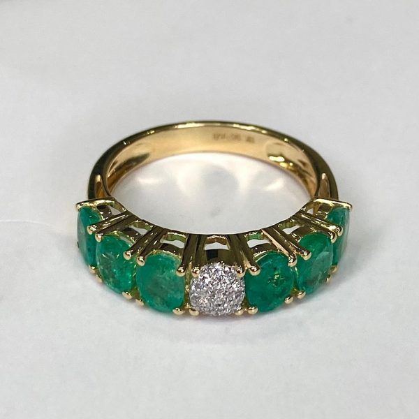 Anillo de esmeralda