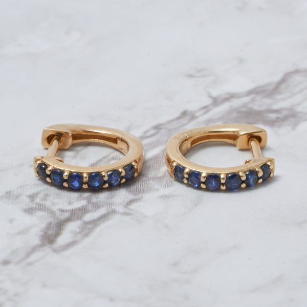 Aretes oro amarillo con zafiro