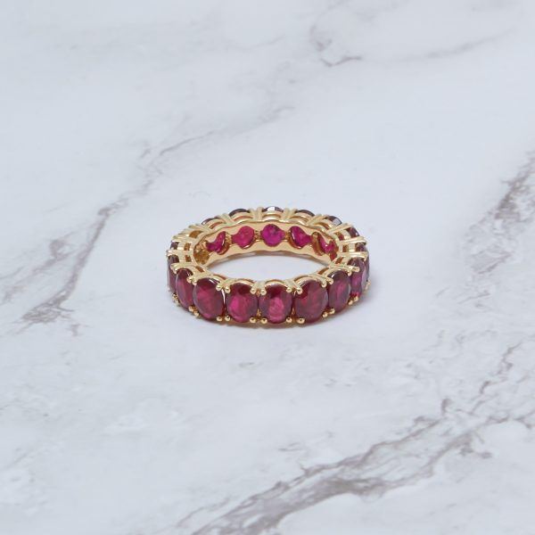Anillo oro amarillo con rubí