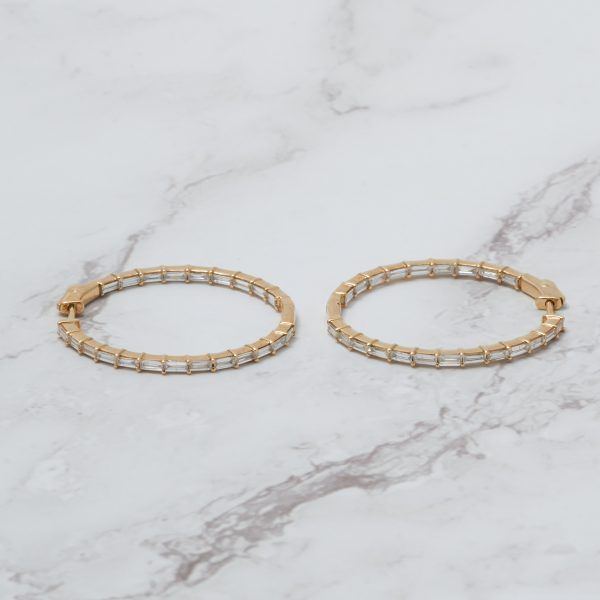 Aretes oro amarillo con brillantes