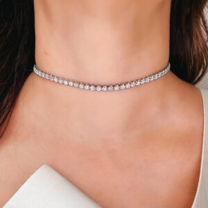 Collar “choker” de diamantes en oro blanco