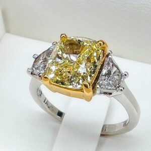 ¡Crea el anillo de sus sueños en Mercurio! Los anillos “custom-made” son la opción ideal para quienes quieren un anillo de compromiso único y personal