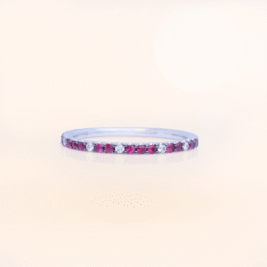 Anillo Rubí Oro Blanco Diamantes